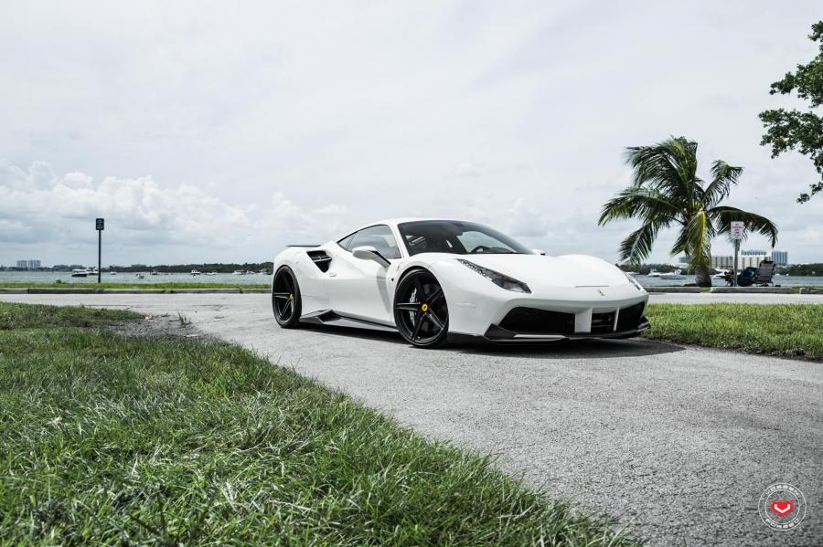  Ferrari 488 GTB on Vossen Wheels (M-X5) 2018 года  (фото 10 из 22)